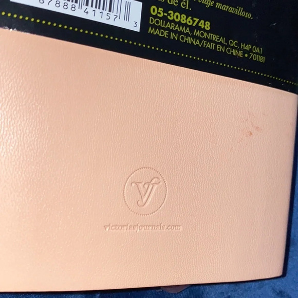 Victoria’s Nude pink soft faux leather Purse journal - Picture 6 of 10